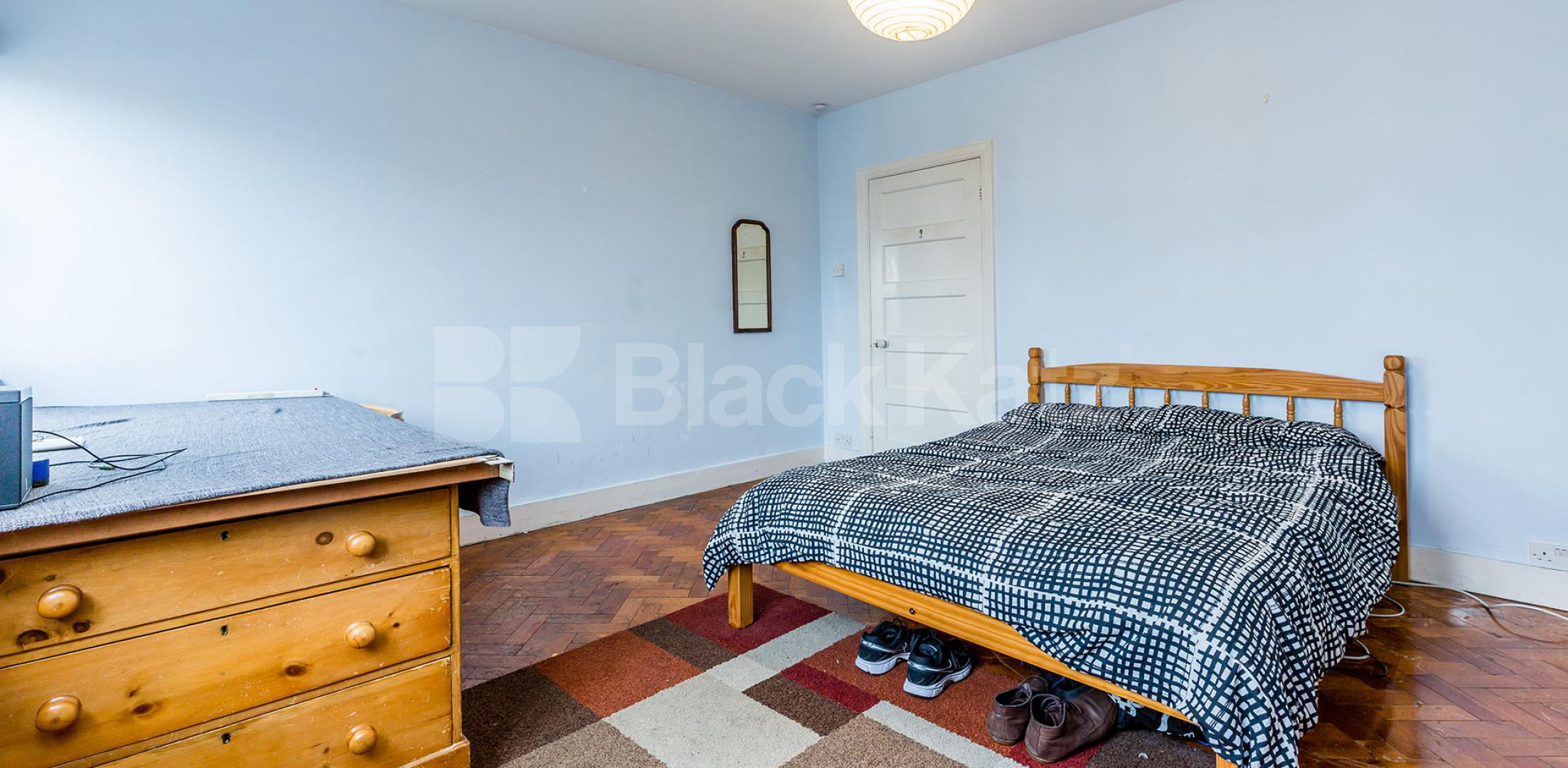 			NEW INSTRUCTION!, 2 Bedroom, 1 bath, 1 reception Flat			 Cathcart Street, KENTISH TOWN 